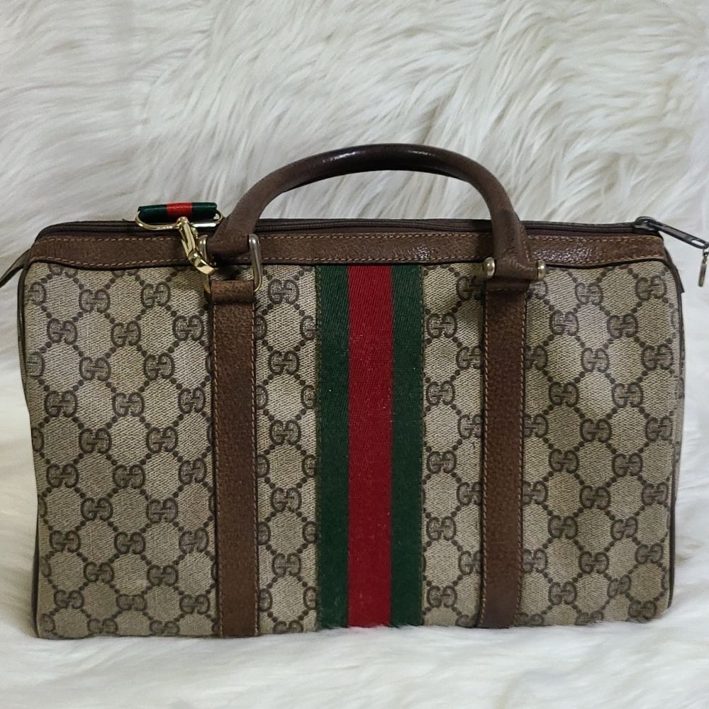 💯Authentic Gucci Handbag 🍀 - Picture 3 of 17